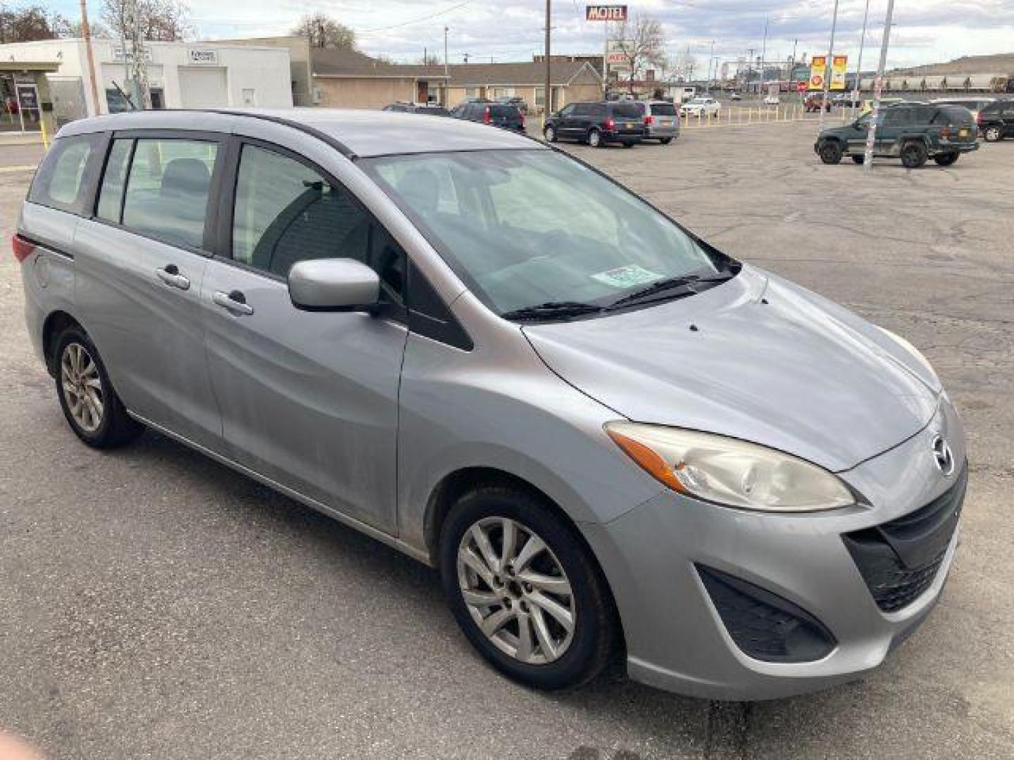 2012 Mazda MAZDA5 Sport (JM1CW2BL5C0) with an 2.5L L4 DOHC 16V engine, located at 4047 Montana Ave., Billings, MT, 59101, 45.770847, -108.529800 - Photo#2