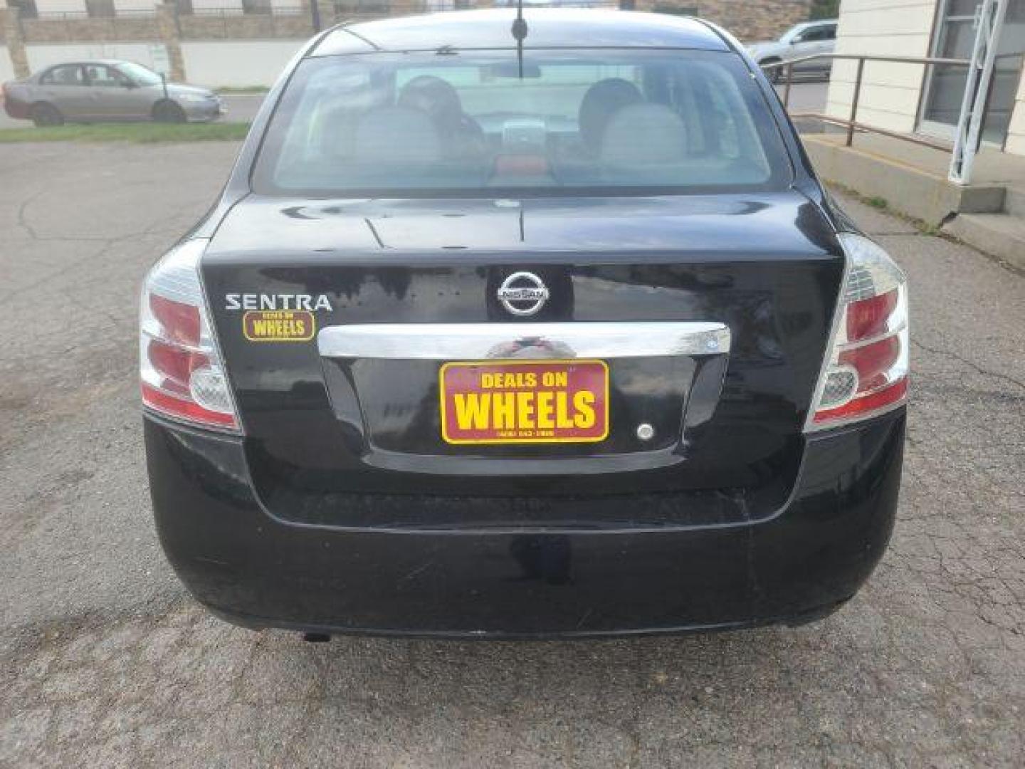 2012 Nissan Sentra 2.0 (3N1AB6AP1CL) with an 2.0L L4 DOHC 16V engine, Continuously Variabl transmission, located at 1800 West Broadway, Missoula, 59808, (406) 543-1986, 46.881348, -114.023628 - Photo#4