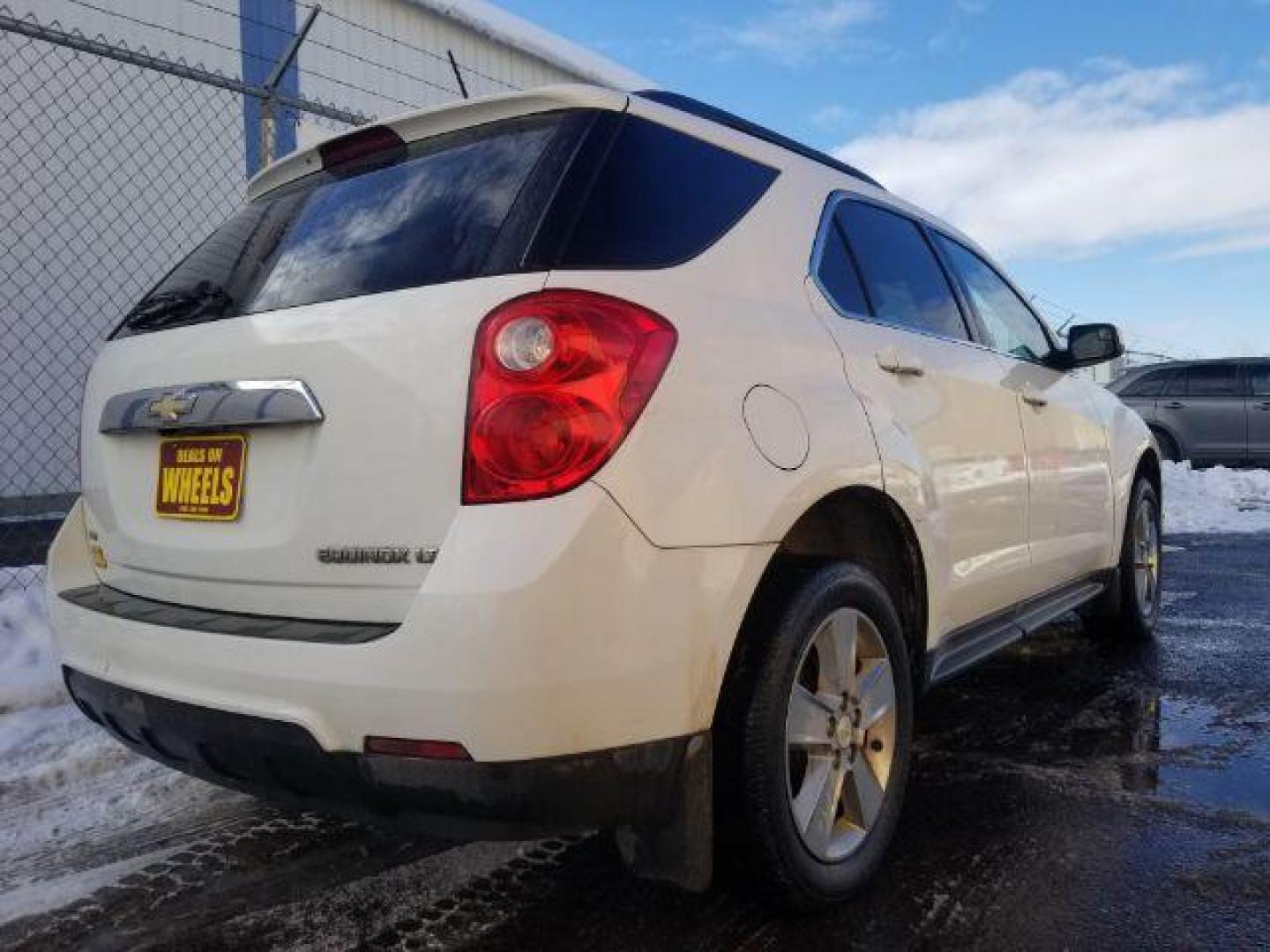 2013 Chevrolet Equinox 1LT AWD (2GNFLEEK3D6) with an 2.4L L4 DOHC 16V engine, 6-Speed Automatic transmission, located at 4801 10th Ave S,, Great Falls, MT, 59405, 0.000000, 0.000000 - Photo#3