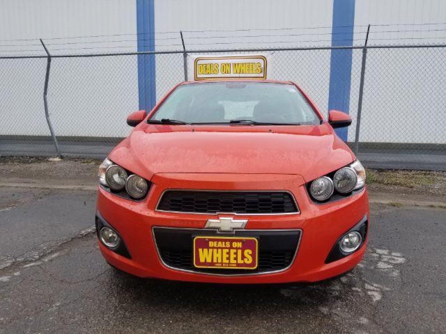 2013 Chevrolet Sonic LT Auto 5-Door (1G1JC6SH9D4) with an 1.8L L4 DOHC 24V engine, 6-Speed Automatic transmission, located at 601 E. Idaho St., Kalispell, MT, 59901, (406) 300-4664, 0.000000, 0.000000 - Photo#1