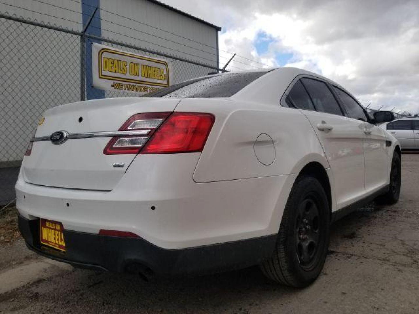 2013 Ford Taurus Police AWD (1FAHP2M87DG) with an 3.5L V6 DOHC 24V engine, 6-Speed Automatic transmission, located at 4801 10th Ave S,, Great Falls, MT, 59405, 0.000000, 0.000000 - Photo#4