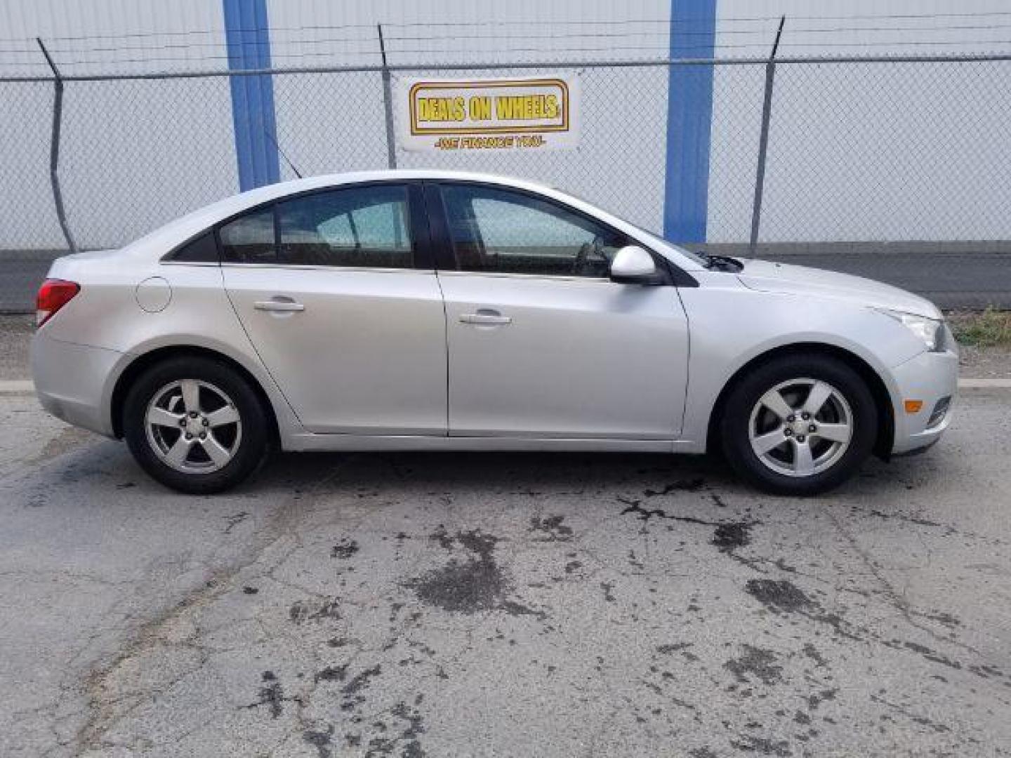 2014 Chevrolet Cruze ECO Manual (1G1PK5SBXE7) with an 1.4L L4 DOHC 16V TURBO engine, 6-Speed Manual transmission, located at 4801 10th Ave S,, Great Falls, MT, 59405, 0.000000, 0.000000 - Photo#5