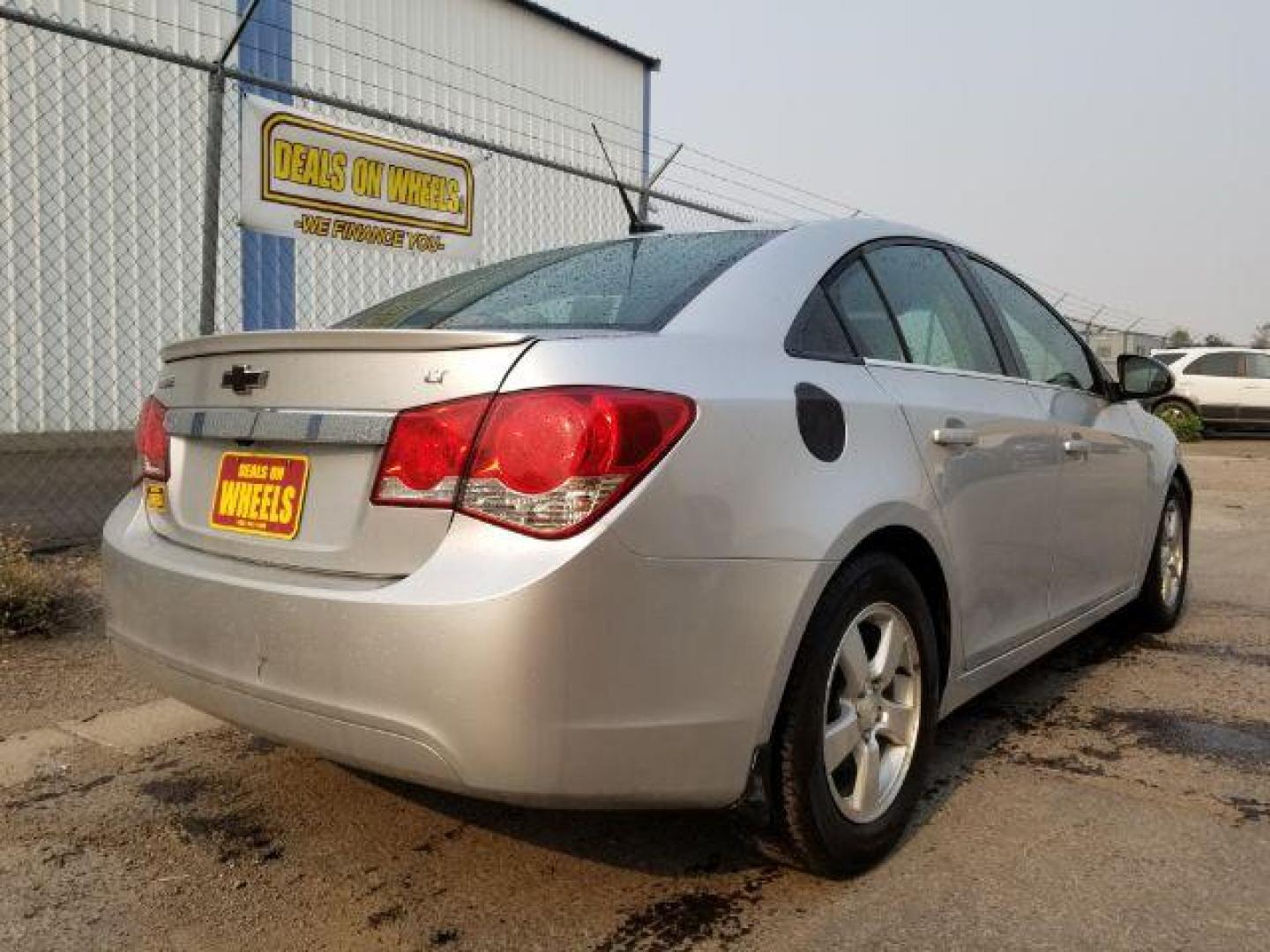 2014 Chevrolet Cruze 1LT Auto (1G1PC5SB8E7) with an 1.4L L4 DOHC 16V TURBO engine, 6-Speed Automatic transmission, located at 4801 10th Ave S,, Great Falls, MT, 59405, 0.000000, 0.000000 - Photo#4