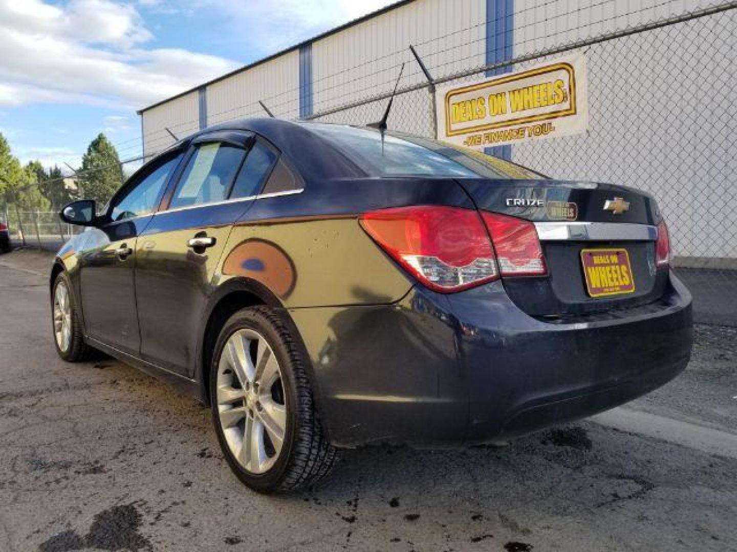 2014 Chevrolet Cruze LTZ Auto (1G1PG5SB9E7) with an 1.4L L4 DOHC 16V TUR engine, 6-Speed Automatic transmission, located at 1821 N Montana Ave., Helena, MT, 59601, 0.000000, 0.000000 - Photo#3