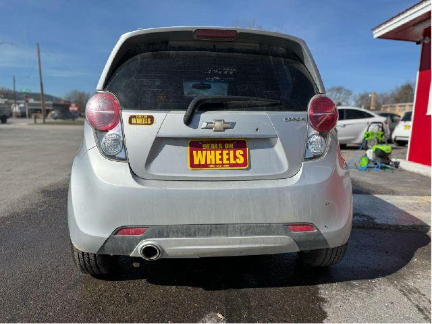 2014 Chevrolet Spark 2LT Auto (KL8CF6S9XEC) with an 1.2L L4 16V DOHC engine, Continuously Variabl transmission, located at 601 E. Idaho St., Kalispell, MT, 59901, (406) 300-4664, 0.000000, 0.000000 - Photo#3