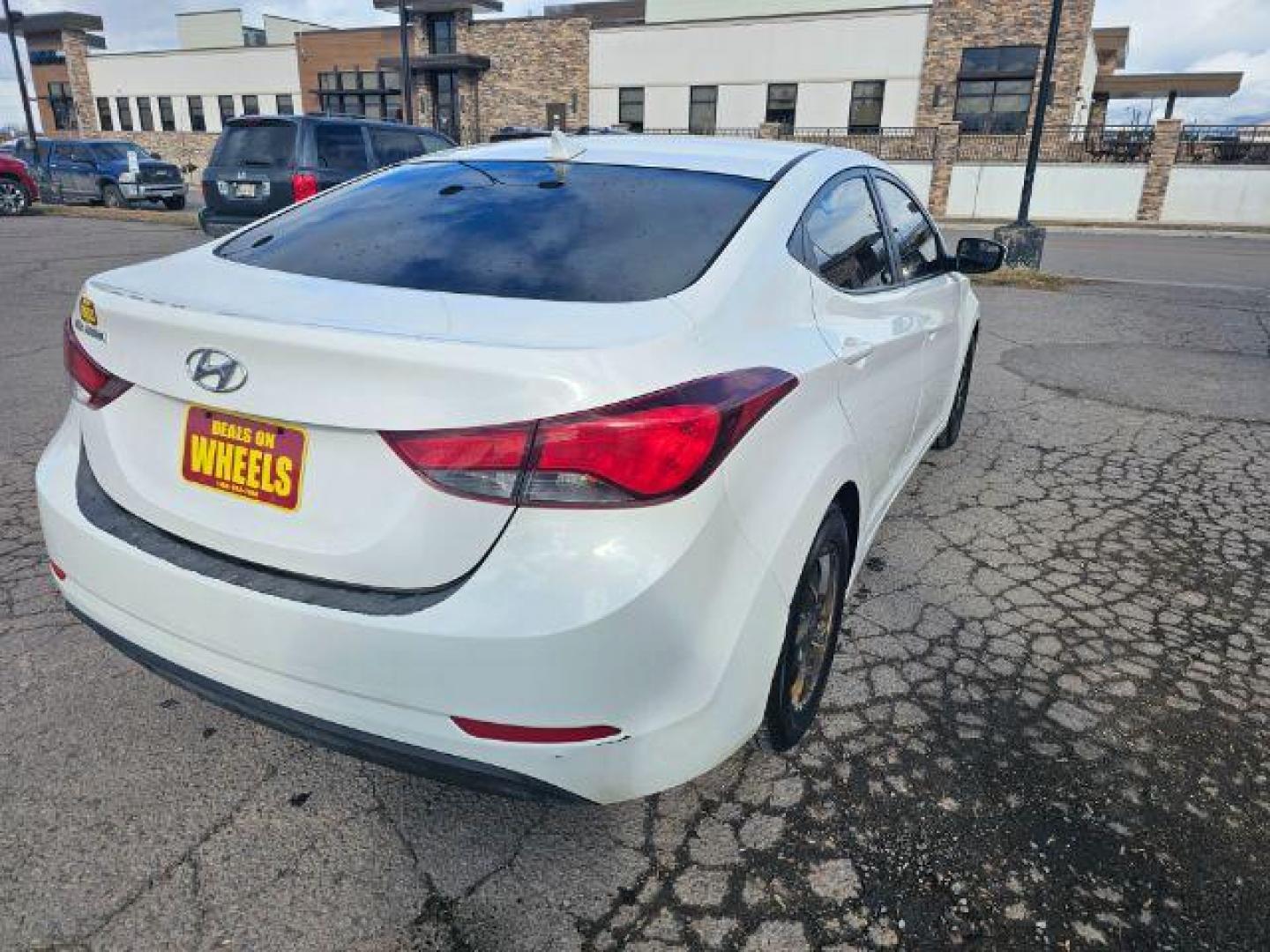 2014 Hyundai Elantra GLS A/T (5NPDH4AE1EH) with an 1.8L L4 DOHC 16V engine, 6-Speed Automatic transmission, located at 1800 West Broadway, Missoula, 59808, (406) 543-1986, 46.881348, -114.023628 - Photo#7