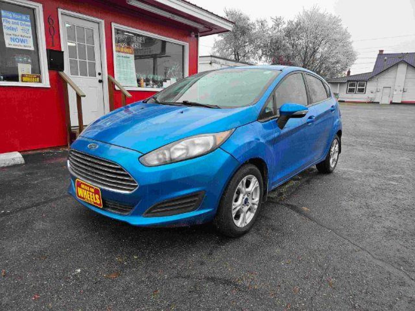 2015 Ford Fiesta SE Hatchback (3FADP4EJ6FM) with an 1.6L L4 DOHC 16V engine, located at 601 E. Idaho St., Kalispell, MT, 59901, (406) 300-4664, 0.000000, 0.000000 - Photo#0