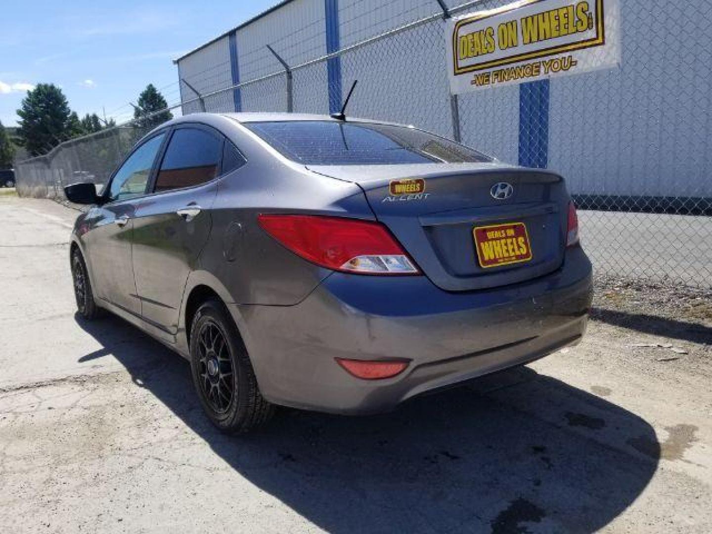 2015 Hyundai Accent GLS 4-Door 6A (KMHCT4AE3FU) with an 1.6L L4 DOHC 16V engine, 6-Speed Automatic transmission, located at 1821 N Montana Ave., Helena, MT, 59601, 0.000000, 0.000000 - Photo#3