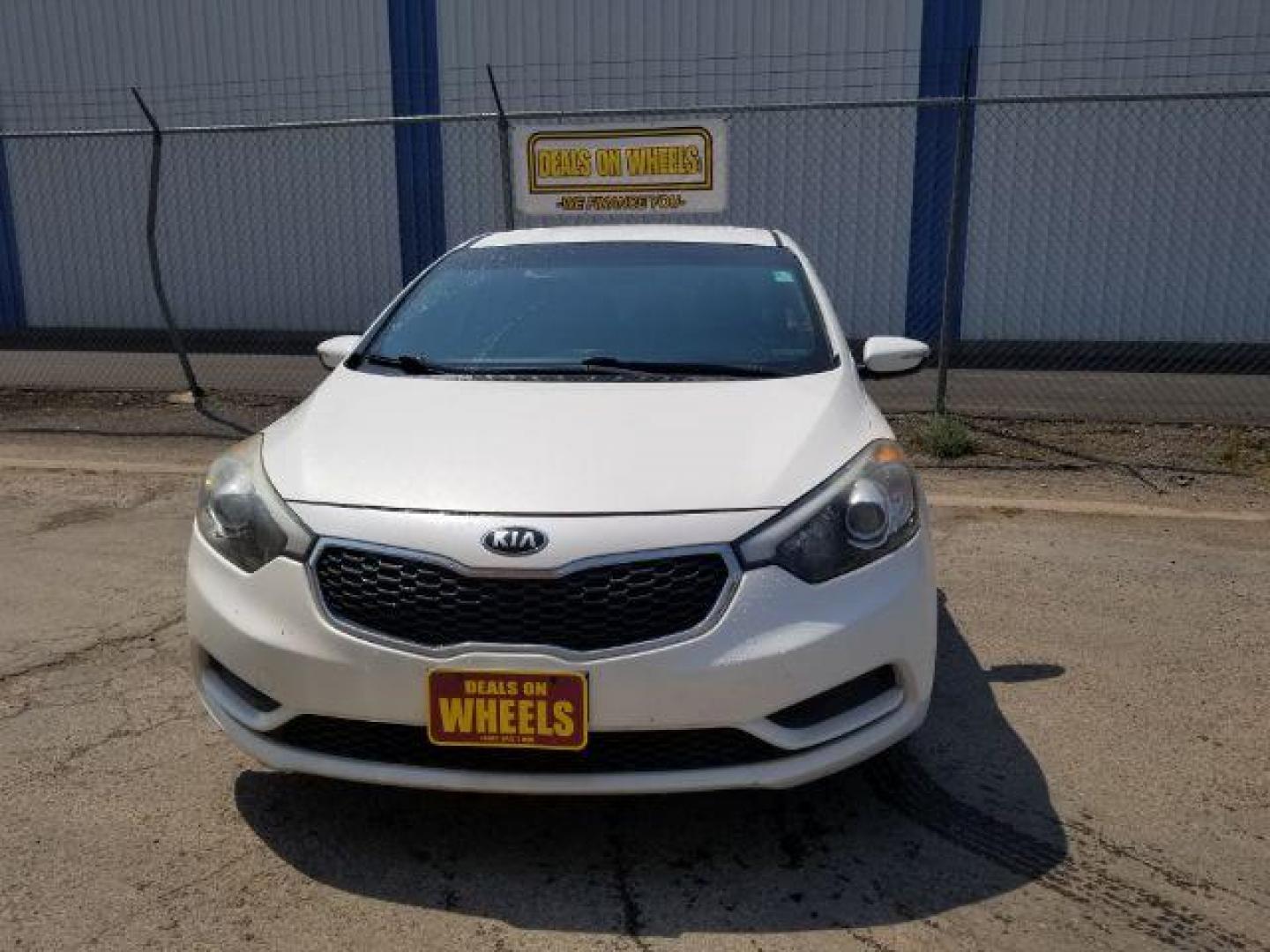 2015 Kia Forte EX (KNAFX4A69F5) with an 1.8L L4 DOHC 16V engine, 6-Speed Automatic transmission, located at 601 E. Idaho St., Kalispell, MT, 59901, (406) 300-4664, 0.000000, 0.000000 - Photo#1