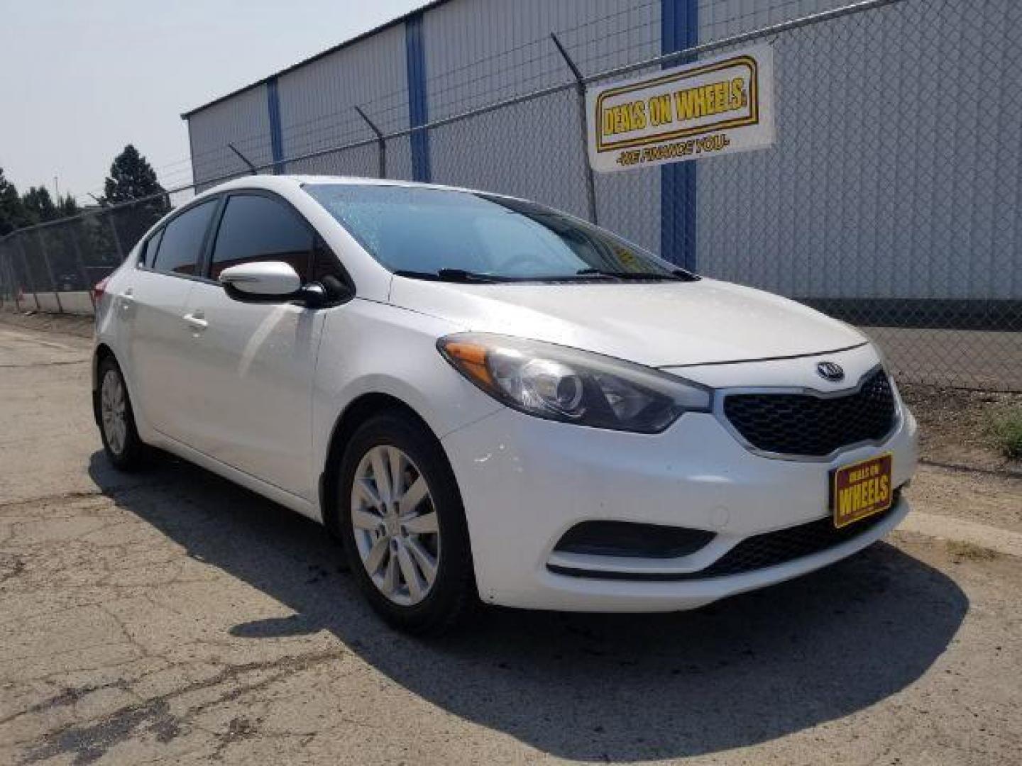 2015 Kia Forte EX (KNAFX4A69F5) with an 1.8L L4 DOHC 16V engine, 6-Speed Automatic transmission, located at 601 E. Idaho St., Kalispell, MT, 59901, (406) 300-4664, 0.000000, 0.000000 - Photo#6