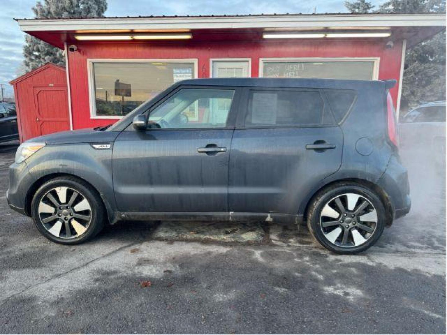 2015 Kia Soul ! (KNDJX3A59F7) with an 2.0L L4 DOHC 16V engine, 6-Speed Automatic transmission, located at 601 E. Idaho St., Kalispell, MT, 59901, (406) 300-4664, 0.000000, 0.000000 - Photo#1