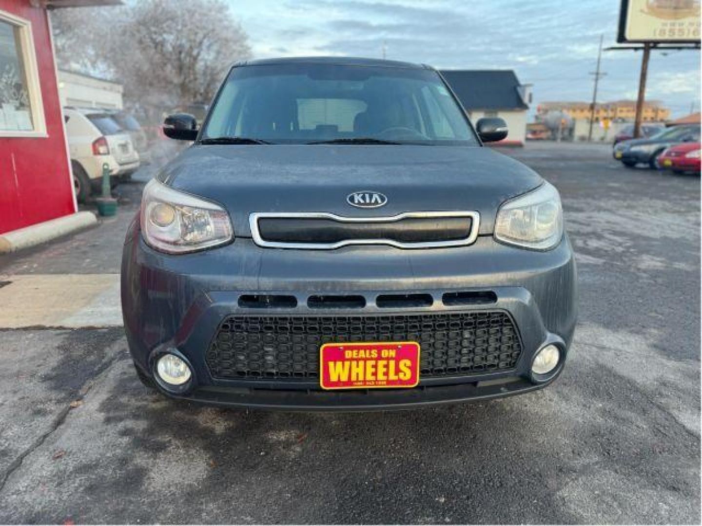 2015 Kia Soul ! (KNDJX3A59F7) with an 2.0L L4 DOHC 16V engine, 6-Speed Automatic transmission, located at 601 E. Idaho St., Kalispell, MT, 59901, (406) 300-4664, 0.000000, 0.000000 - Photo#7