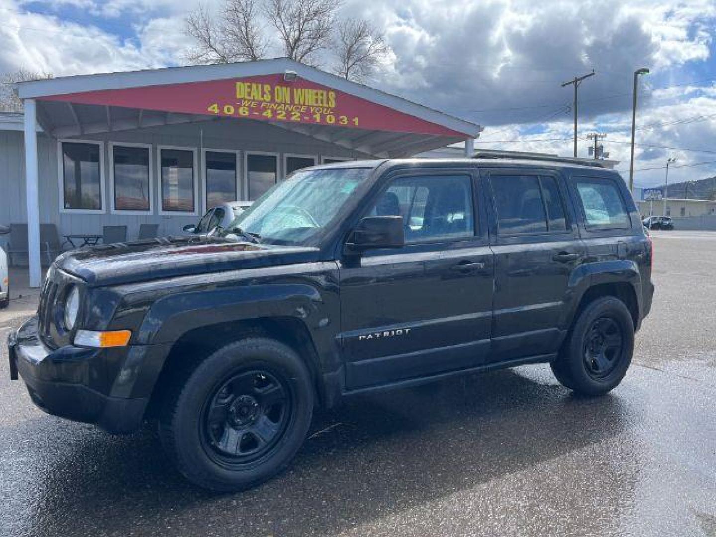 2016 Jeep Patriot Sport 2WD (1C4NJPAB7GD) with an 2.4L L4 DOHC 16V engine, located at 1821 N Montana Ave., Helena, MT, 59601, 0.000000, 0.000000 - Photo#0