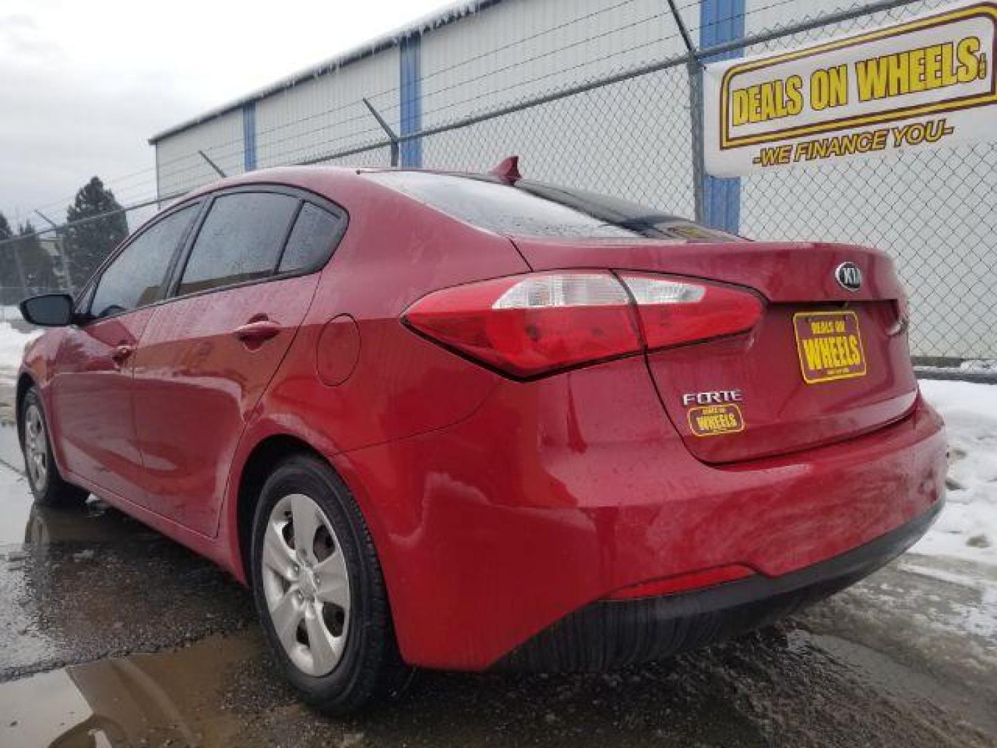 2016 Kia Forte LX (KNAFX4A66G5) , located at 1800 West Broadway, Missoula, 59808, (406) 543-1986, 46.881348, -114.023628 - Photo#5