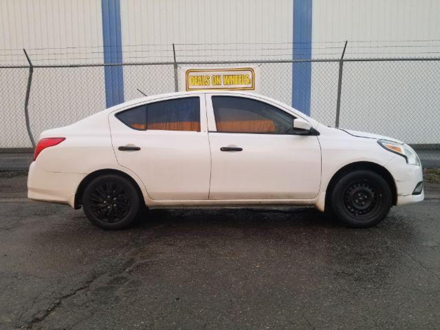 2018 Nissan Versa 1.6 S 5M (3N1CN7AP4JL) with an 1.6L L4 DOHC 16V engine, 5-Speed Manual transmission, located at 601 E. Idaho St., Kalispell, MT, 59901, (406) 300-4664, 0.000000, 0.000000 - Photo#3